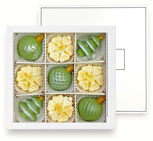 Конфеты шоколадные LAVIVA CHOCOLATE Новогодние игрушки, 100г UA-0402-6 фото