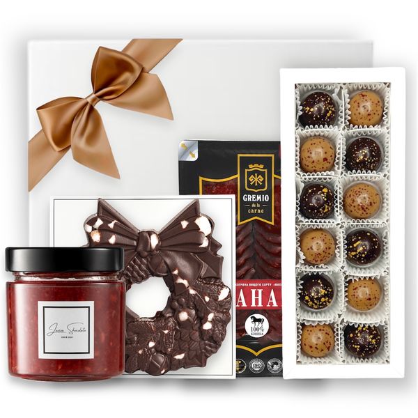 Gift set LAVIVA CHOCOLATE New Year adventure