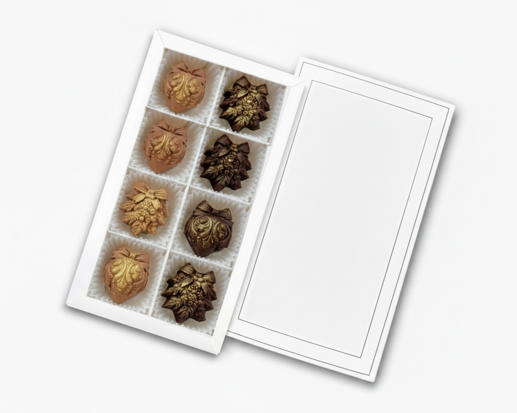 Chocolate candies LAVIVA CHOCOLATE Christmas toys 8 pc , 100g