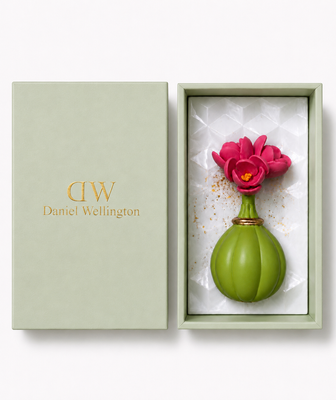 Сhocolate product Vase with flowers LAVIVA CHOCOLATE Brand