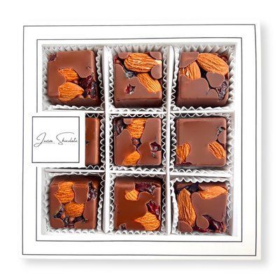 Конфеты шоколадные LAVIVA CHOCOLATE Swell 9 шт, 200г UA-0351 фото